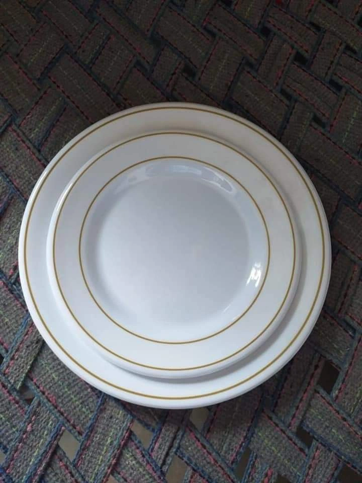 Crockery Set